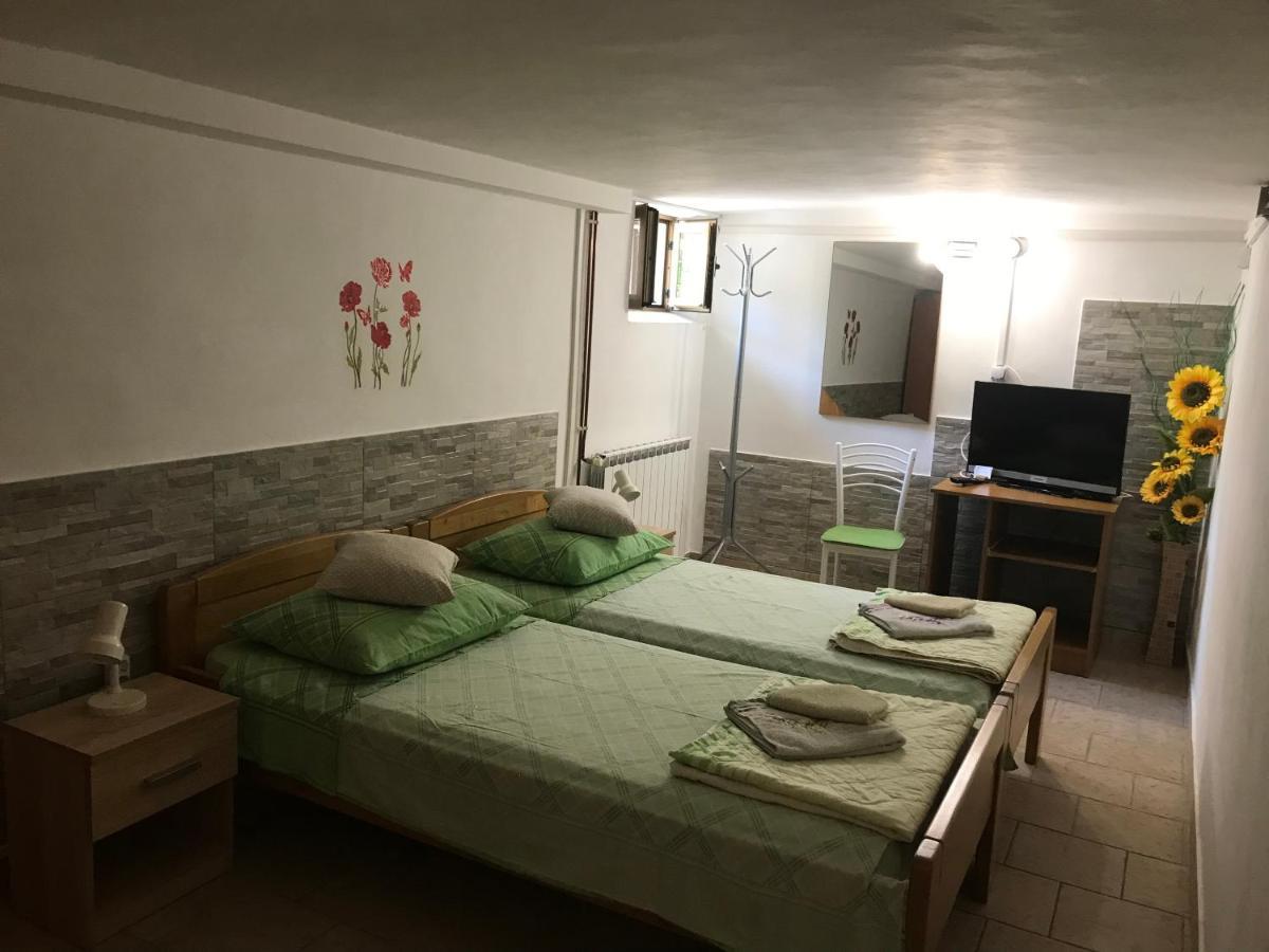 Apartmani Luiza كريس المظهر الخارجي الصورة