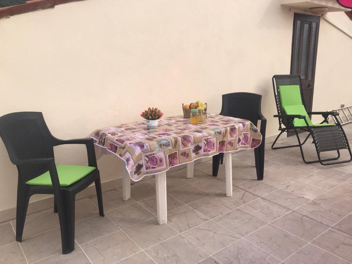Apartmani Luiza كريس المظهر الخارجي الصورة